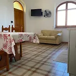 Gaudi Апарт-отель