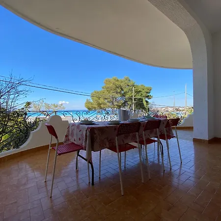 Ξενοδοχείο με διαμερίσματα Gaudi *