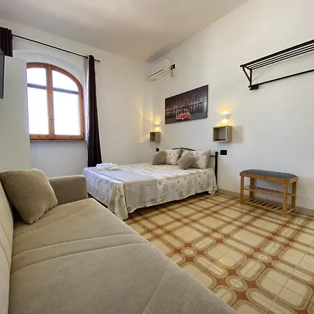 Gaudi Appart hôtel Sant Isidoro (Apulia)