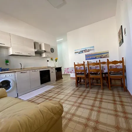 Gaudi Lägenhetshotell *