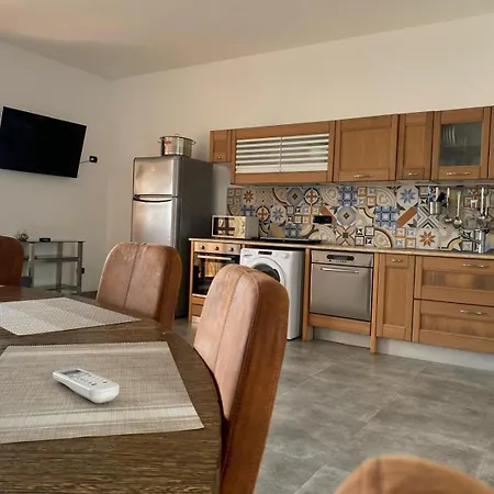 Gaudi Hotel apartamentowy Sant Isidoro (Apulia)