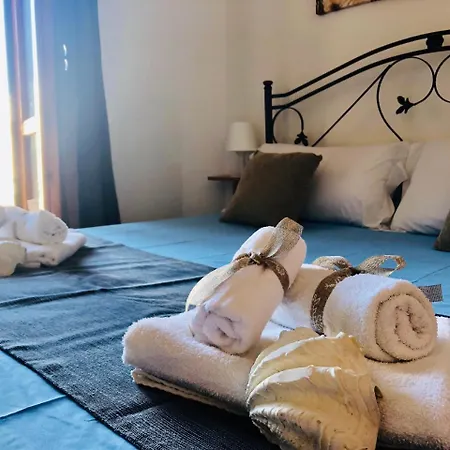Lägenhetshotell Gaudi Sant Isidoro (Apulia)