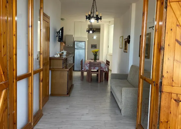 Gaudi סנט'איזידורו